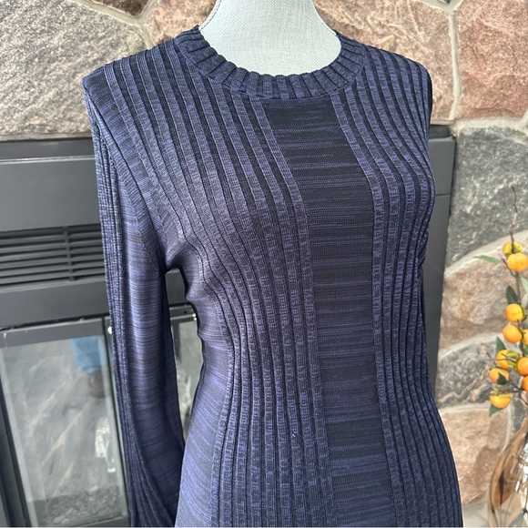 COS Flared Sleeve Ribbed Panel Top - Picture 3 of 12